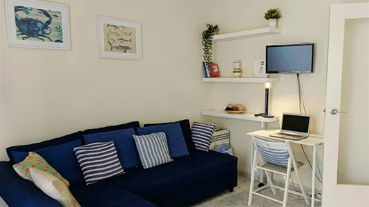 Apartments in Barcelona Ciutat Vella - photo 6