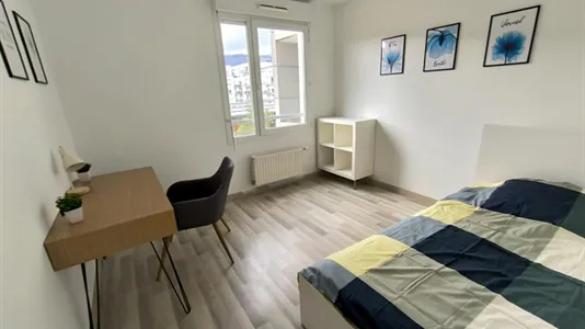 Rooms in Grenoble - photo 1