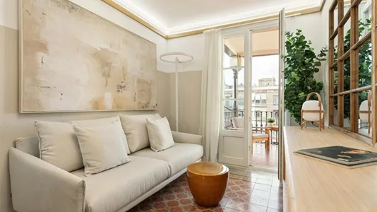 Rooms in Barcelona Eixample - photo 7