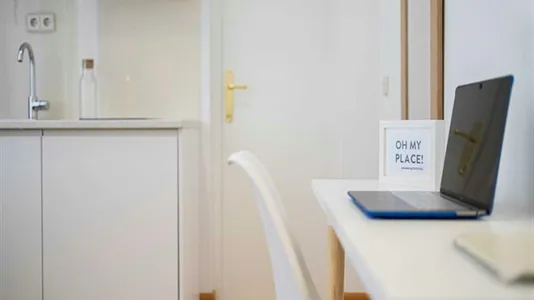 Rooms in Madrid Centro - photo 10