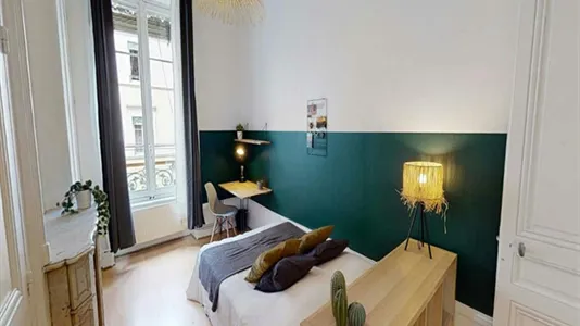 Rooms in Lyon - photo 3