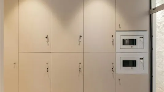 Rooms in Alfara del Patriarca - photo 8