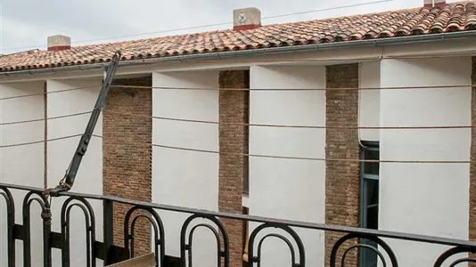 Apartments in Barcelona Ciutat Vella - photo 6