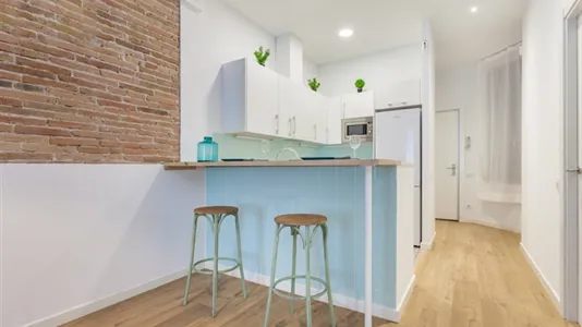 Apartments in Barcelona Ciutat Vella - photo 7