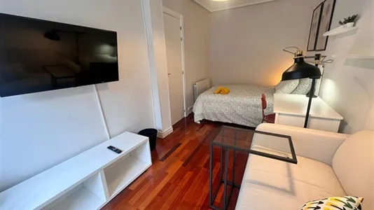 Rooms in Arrigorriaga - photo 6