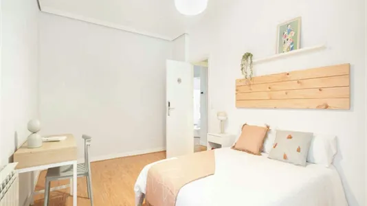 Rooms in Madrid Centro - photo 6