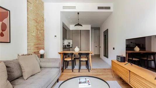 Apartments in Barcelona Ciutat Vella - photo 3