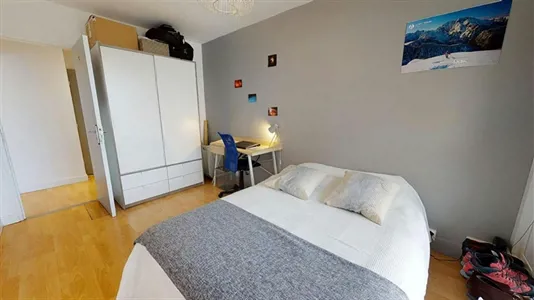 Rooms in Lyon - photo 1