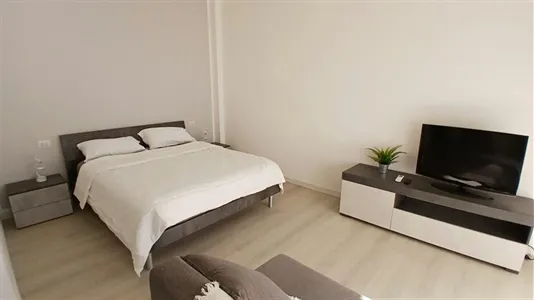 Apartments in Milano Zona 6 - Barona, Lorenteggio - photo 1