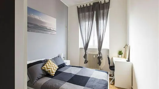 Rooms in Corsico - photo 1