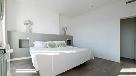 Apartments in Madrid Centro - photo 3