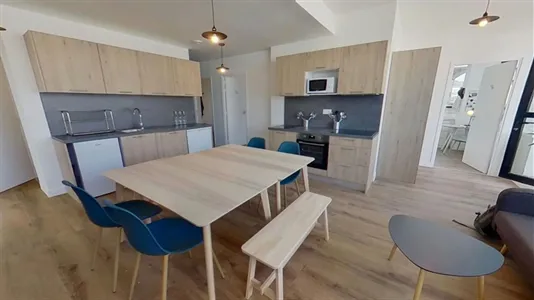 Rooms in Nanterre - photo 9