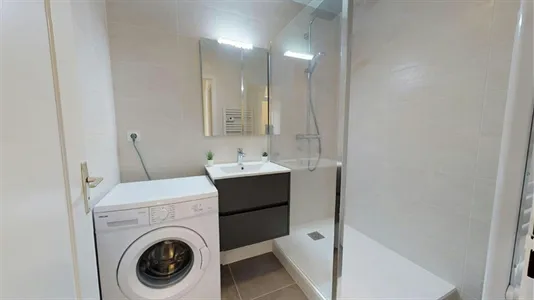 Rooms in Lyon - photo 10