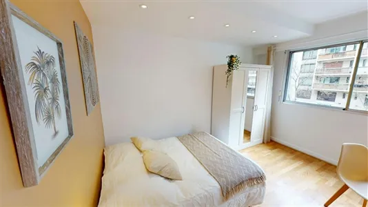 Rooms in Paris 17ème arrondissement - photo 3