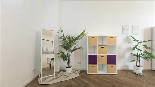 Rooms in Berlin Charlottenburg-Wilmersdorf - photo 4
