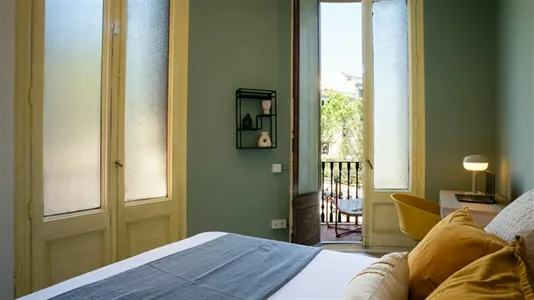 Rooms in Barcelona Eixample - photo 4