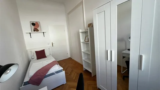 Rooms in Wien Neubau - photo 2
