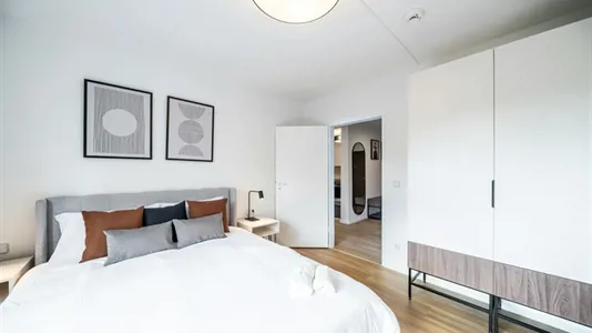 Rooms in Berlin Charlottenburg-Wilmersdorf - photo 3