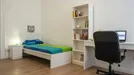 Room for rent, Turin, Piemonte, Via Luigi Cibrario