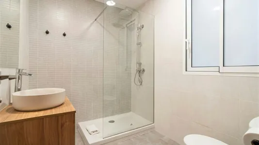 Apartments in Valencia Ciutat Vella - photo 8