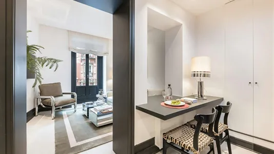 Apartments in Madrid Centro - photo 4