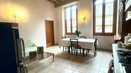 Houses in Florence - photo 2