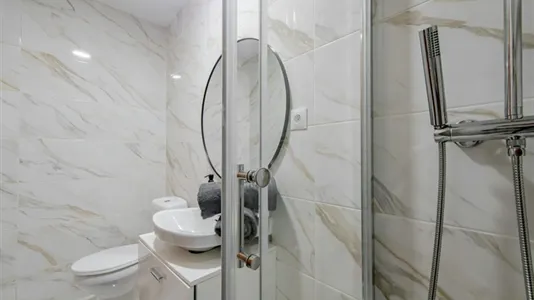 Rooms in Madrid Latina - photo 10