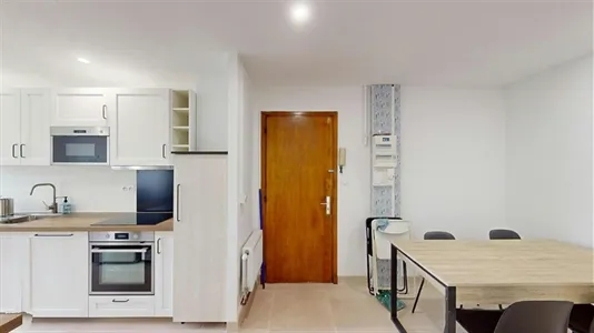 Rooms in Grenoble - photo 4