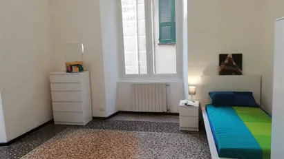 Room for rent in Genoa, Liguria