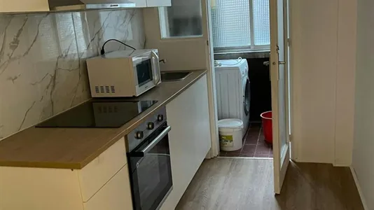 Rooms in Barcelona Eixample - photo 8