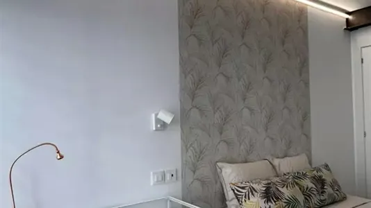 Rooms in Madrid Chamberí - photo 4