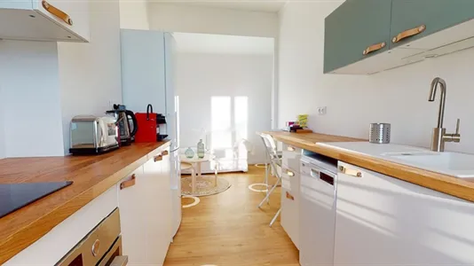 Rooms in Lyon - photo 4