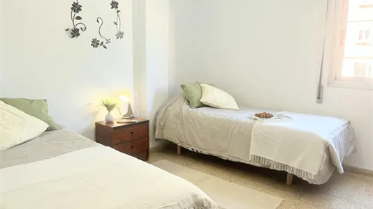 Rooms in Burjassot - photo 2