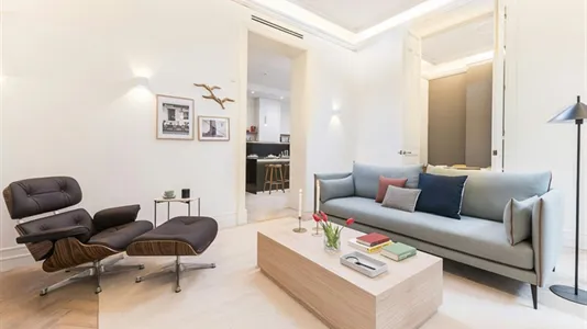 Apartments in Madrid Centro - photo 3