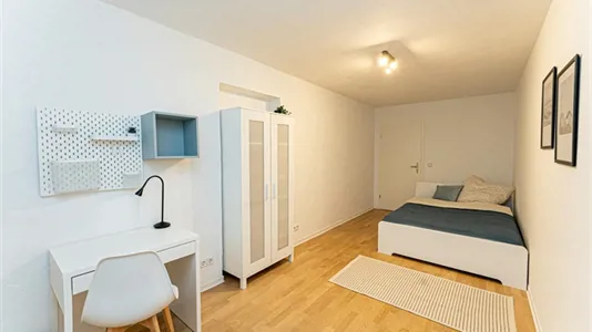 Rooms in Potsdam - photo 1