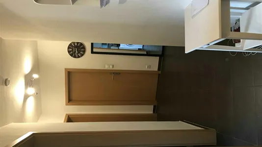 Rooms in Frankfurt Süd - photo 5