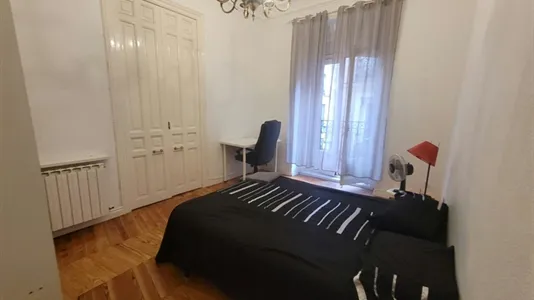 Rooms in Madrid Centro - photo 7