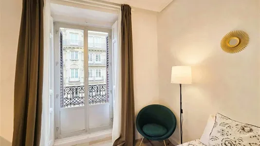 Rooms in Madrid Centro - photo 5