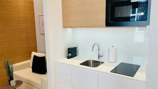 Apartments in Vienna Favoriten - photo 9