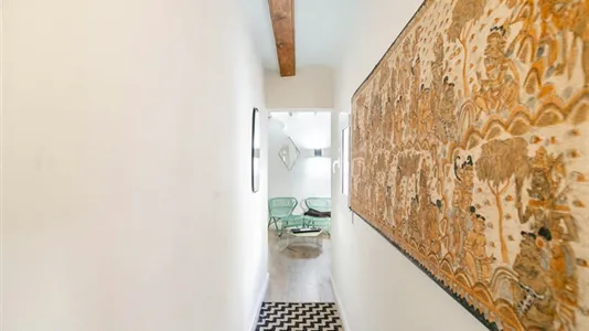 Apartments in Barcelona Ciutat Vella - photo 5