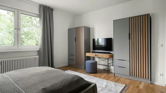 Apartments in Berlin Steglitz-Zehlendorf - photo 7