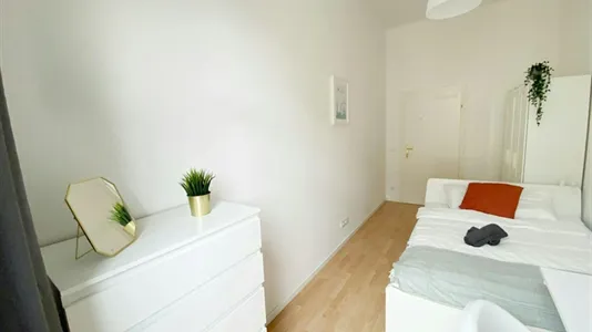 Rooms in Vienna Favoriten - photo 5