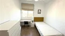 Room for rent, Valencia L'Eixample, Valencia (region), &lt;span class=&quot;blurred street&quot; onclick=&quot;ProcessAdRequest(13468780)&quot;&gt;&lt;span class=&quot;hint&quot;&gt;See streetname&lt;/span&gt;[xxxxxxxxxxxxx]&lt;/span&gt;