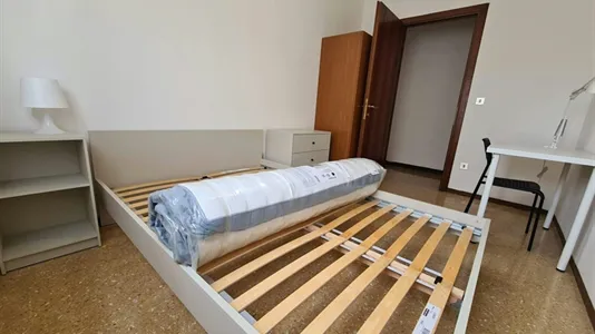 Rooms in Vicenza - photo 5