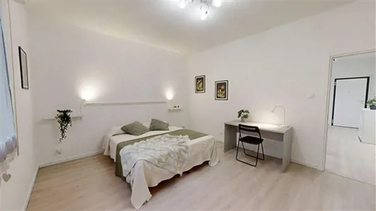 Rooms in Padua - photo 2