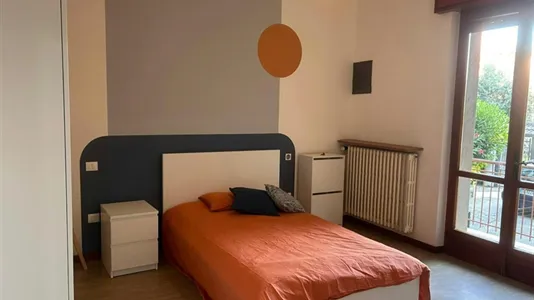 Rooms in Brescia - photo 4