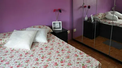Room for rent in Milano Zona 6 - Barona, Lorenteggio, Milan