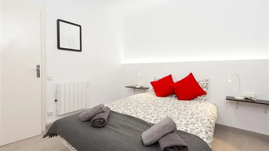 Rooms in L'Hospitalet de Llobregat - photo 2