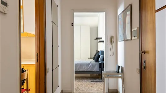 Rooms in Milano Zona 2 - Stazione Centrale, Gorla, Turro, Greco, Crescenzago - photo 5