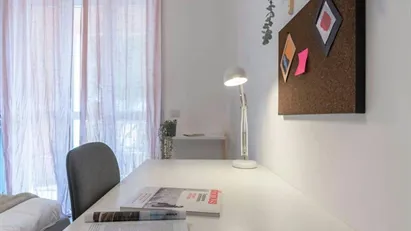 Room for rent in Roma Municipio VII – Appio-Latino/Tuscolano/Cinecittà, Rome